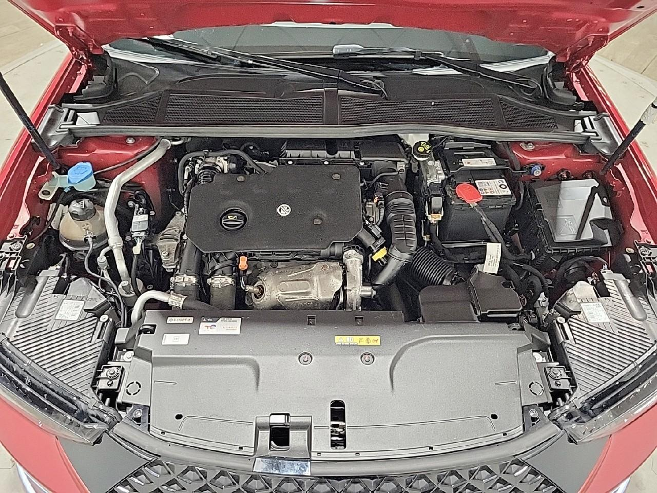 Ds Ds 4 bluehdi 130 eat8 performance line+ — photo 15
