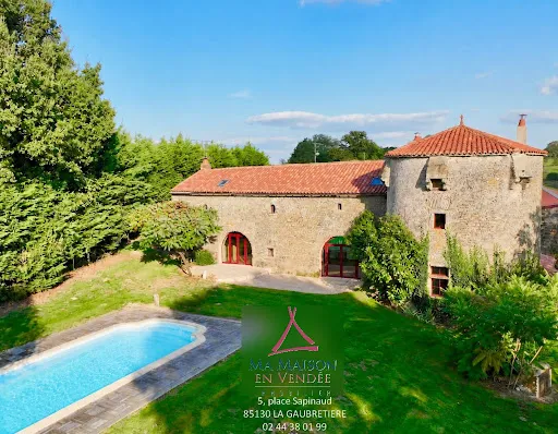 Maison 5 pièces 208 m²