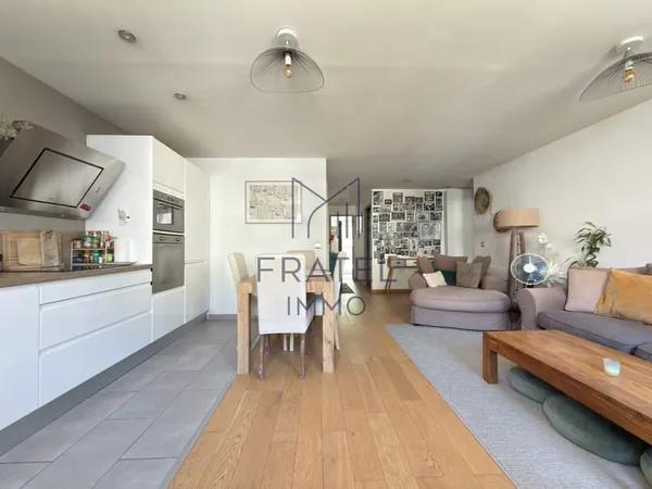 Appartement T4 de 83,84 m2 avec garage Montpellier Estano