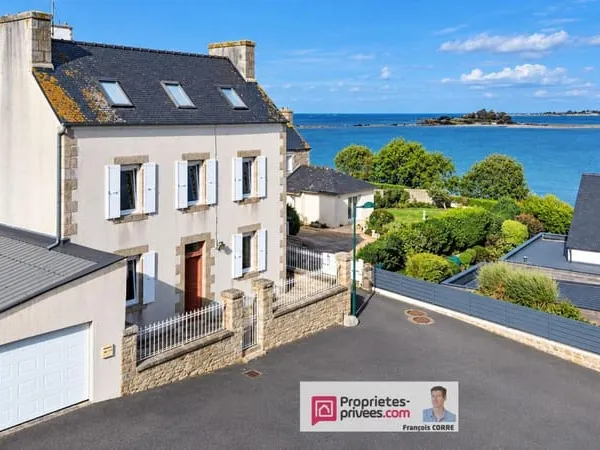 Maison de caractère avec vue mer