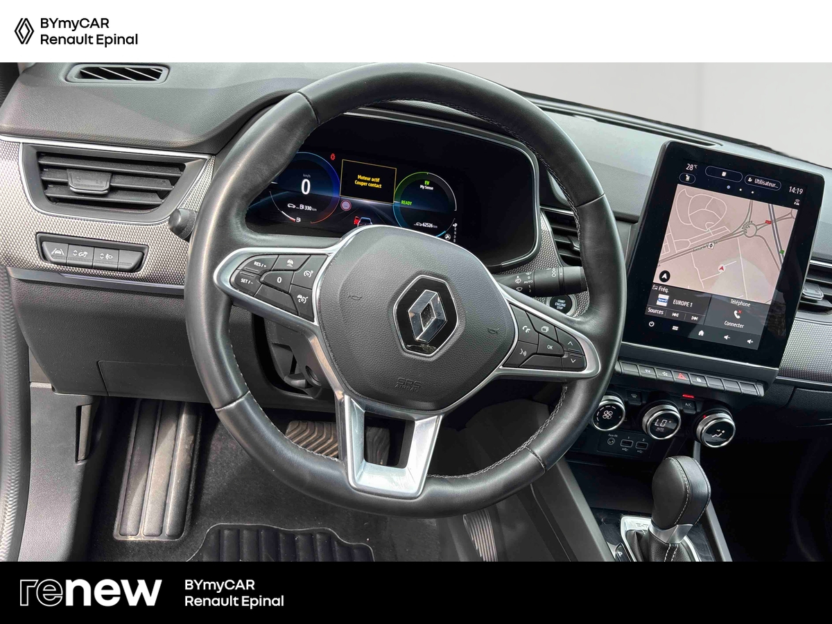 Renault Arkana E-Tech 145 - 21B — photo 10