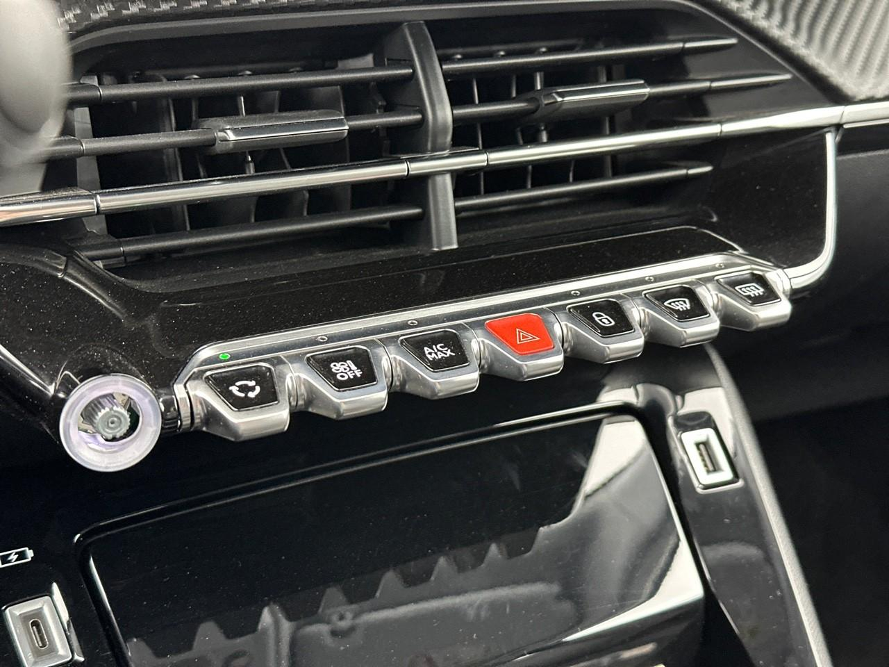 Peugeot 2008 puretech 100 s&s bvm6 allure — photo 27