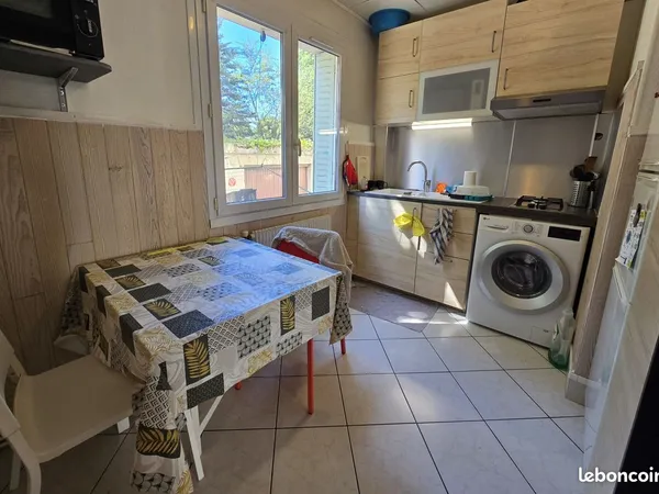 Appartement T4 meublé, lumineux