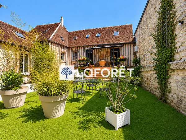 Appartement 5 pièces 214 m²