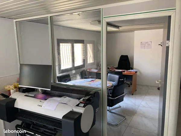Local + bureaux