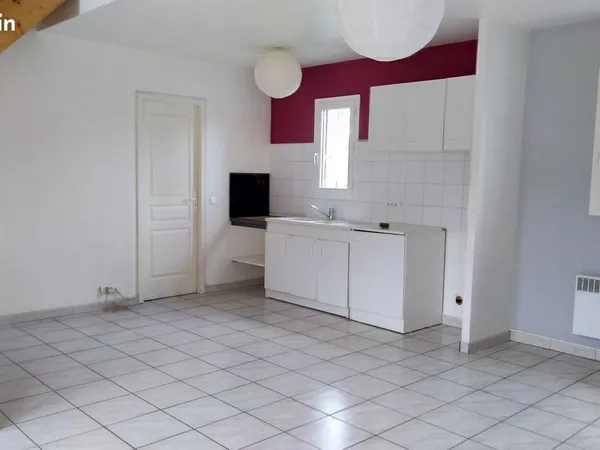 P3 duplex - Centre ville de Vergèze
