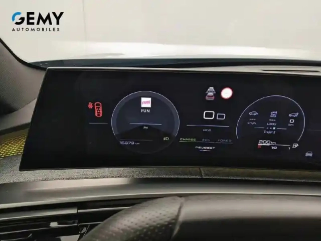 Peugeot 3008 hybrid 136 e-dcs6 — photo 84