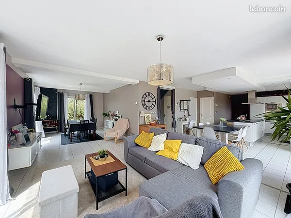 Maison 7 pièces 138 m²