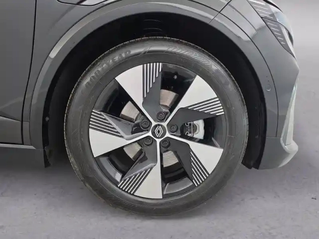 Renault Megane e-tech 220 ch autonomie confort gsr2 — photo 381