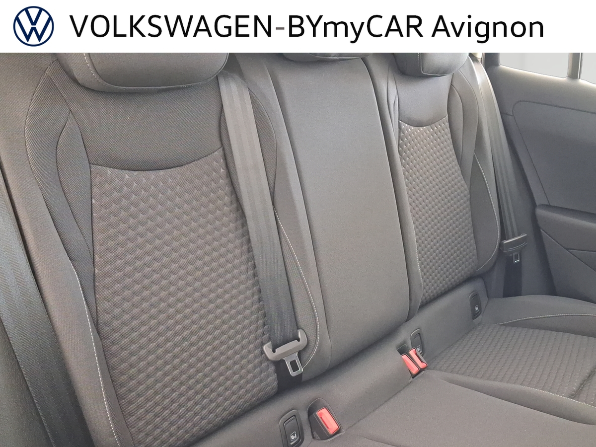Volkswagen T-Roc 1.5 eTSI EVO2 Hybrid 116 ch DSG7 — photo 26