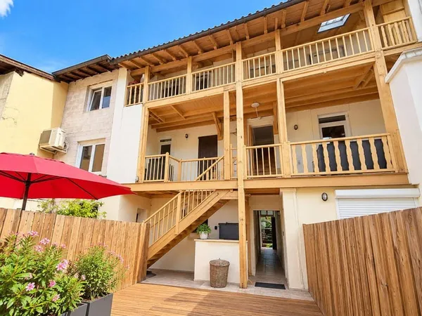 Immeuble de rapport 230 m²