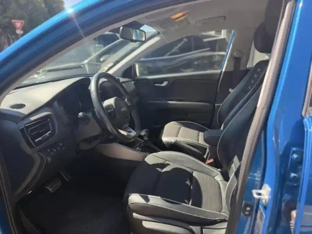 Kia Stonic gt-line premium tgdi mhev 120 dct — photo 14