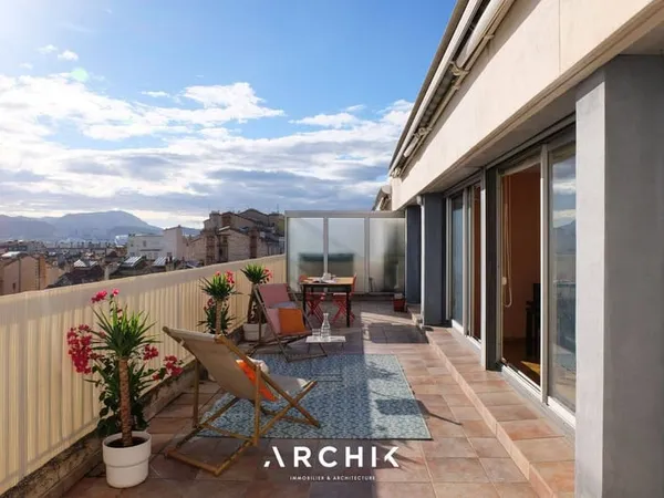 Appartement 4 pièces 126 m²
