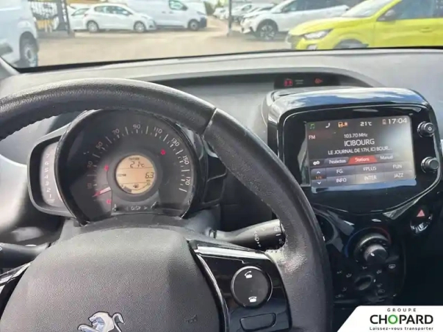 Peugeot 108 1.0 vti 68ch bvm5 — photo 2