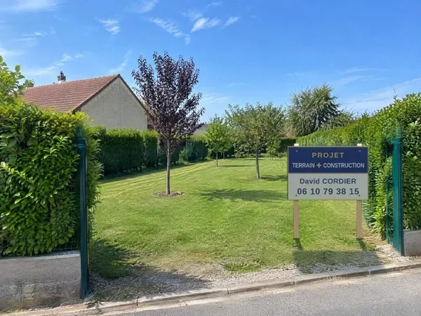 Terrain 3313 m²