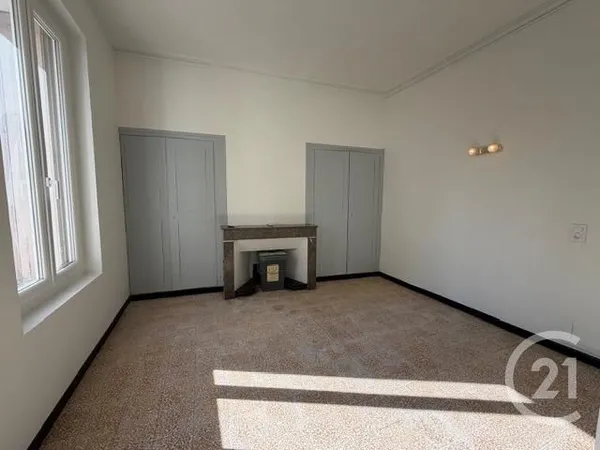 Appartement 2 pièces 87 m²