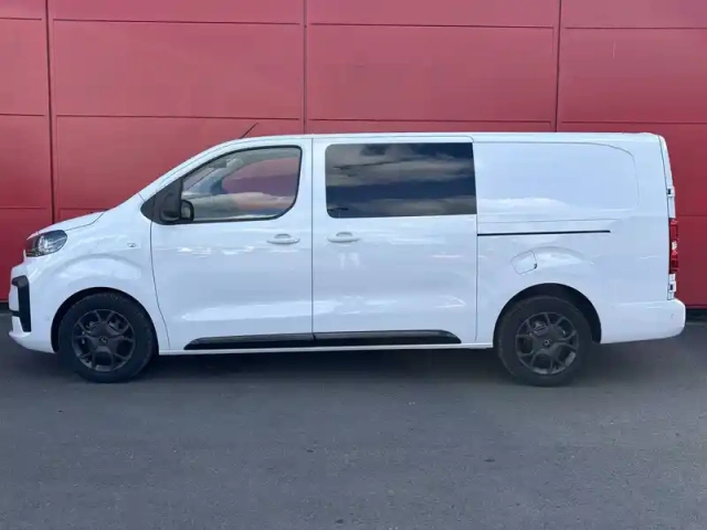 Citroën Jumpy cab approfondie taille xl 2.2 diesel 150 s&amp;s bvm6 — photo 2
