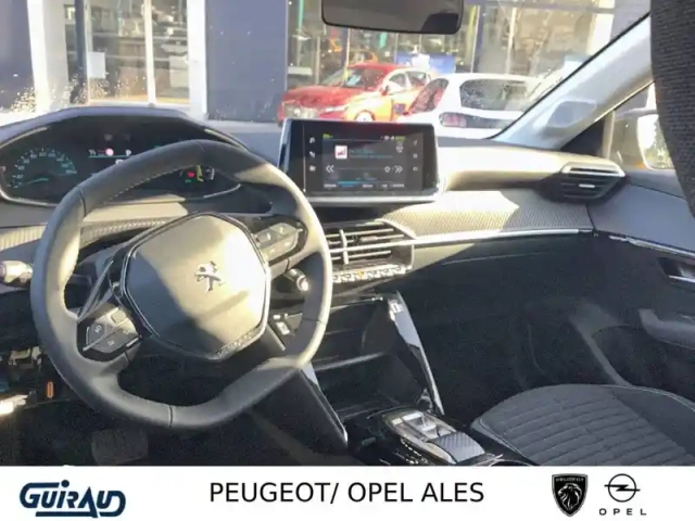 Peugeot 208 electrique 50 kwh 136ch — photo 14
