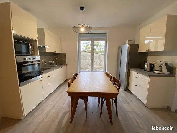 TOUT INCLUS - Chambre 15m² location au mois possible