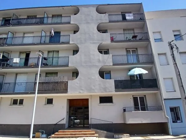 STUDIO F1, 4' ss ASC, BALCON PARKING ,CAVE