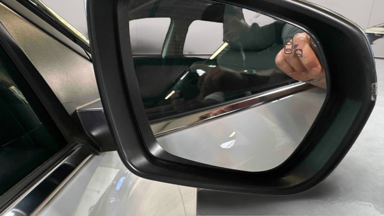 Citroen C5 Aircross Hybride 136 e-DCS6 — photo 9