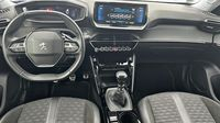 Peugeot 2008 1.2 PureTech 130ch S&S Roadtrip — photo 8