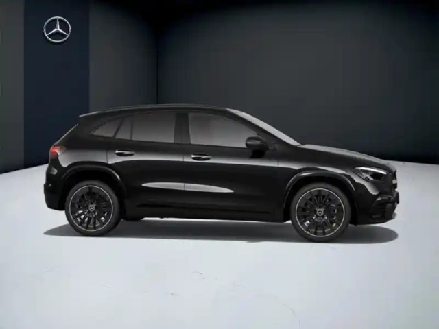 Mercedes Gla 200 d amg line — photo 19