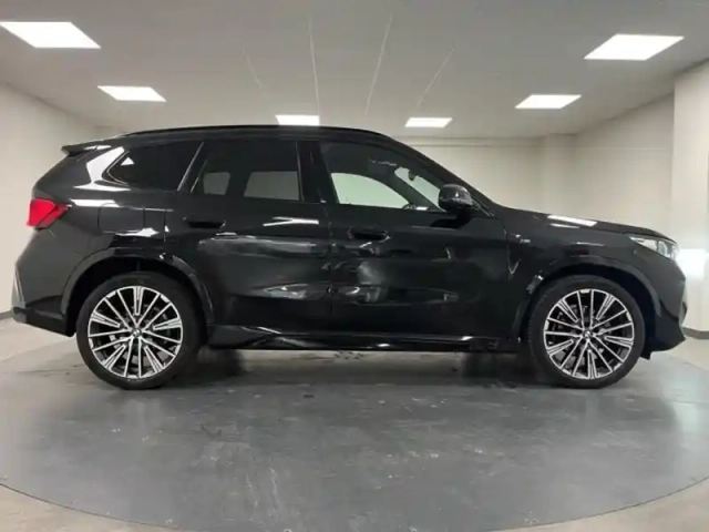 Bmw X1 sdrive18d 150ch m sport — photo 3
