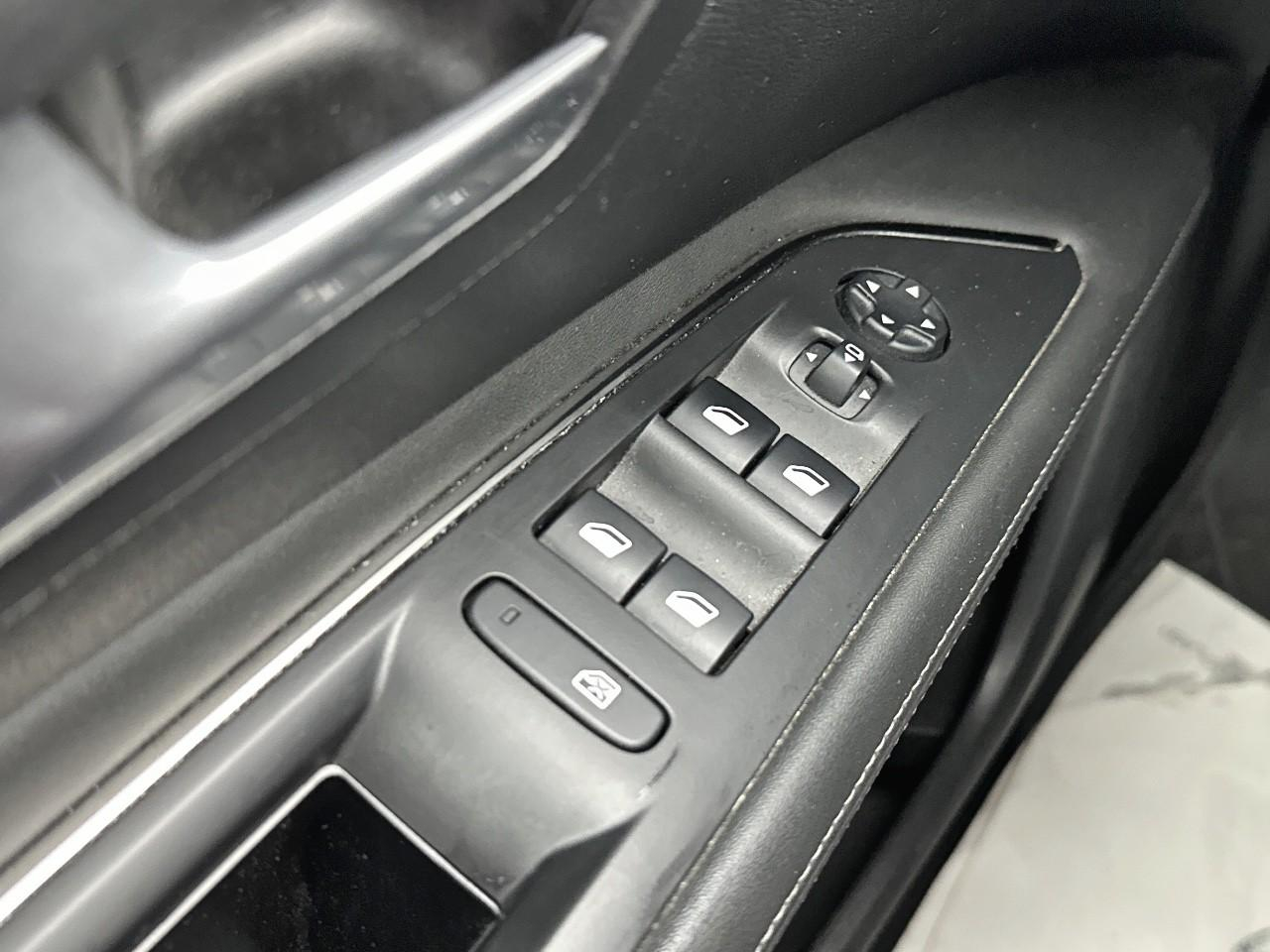 Peugeot 3008 hybrid 225 e-eat8 allure — photo 15