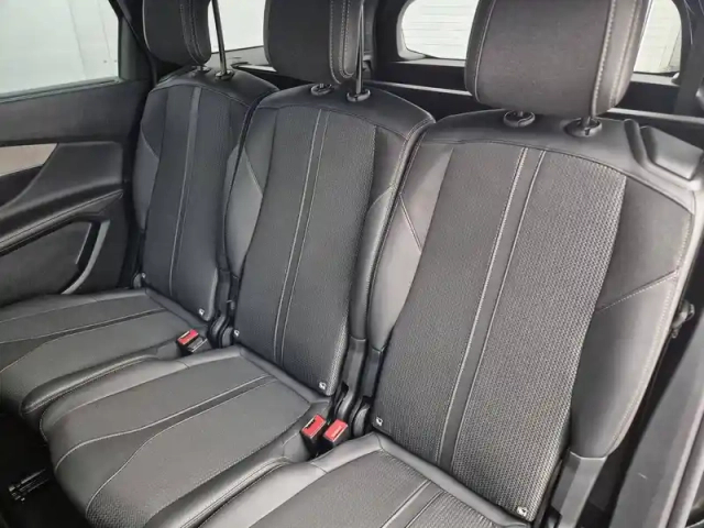 Peugeot 5008 puretech 130ch s&amp;s eat8 — photo 25