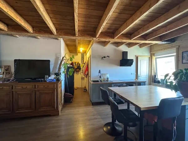 Appartement 3 pièces 84 m²