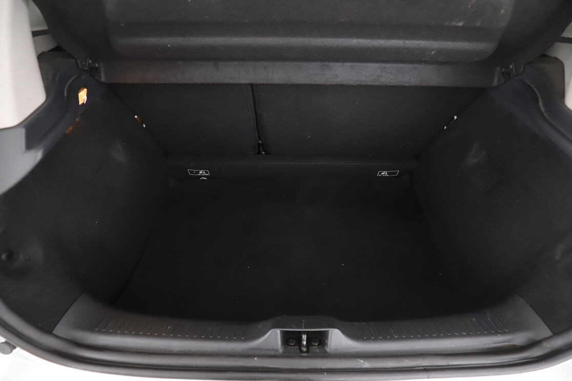 Renault Clio 1.5 dCi Energy Business — photo 16