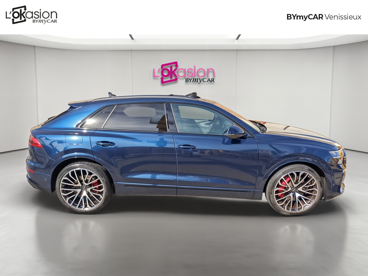 Audi Q8 60 TFSI e 490 Tiptronic 8 quattro — photo 6
