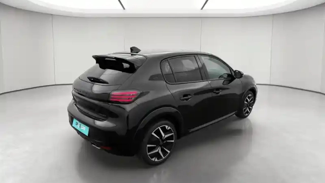 Peugeot 208 hybrid 145 ch e-dcs6 — photo 6