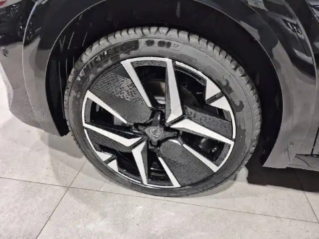 Peugeot 208 electrique 156ch 54 kwh — photo 13