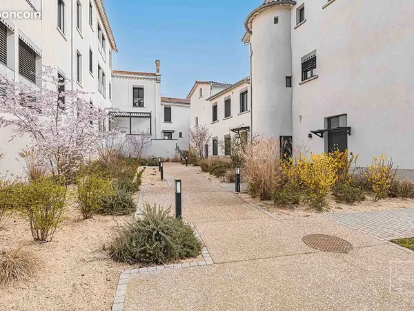 Duplex 4 pièces 153 m²