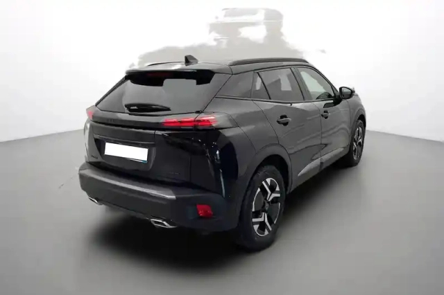 Peugeot 2008 hybrid 145 e-dcs6 — photo 6