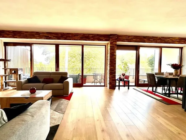 Appartement 5 pièces 121 m²
