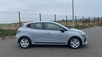 Renault Clio 1.5 dCi 100ch Evolution - 25 — photo 4