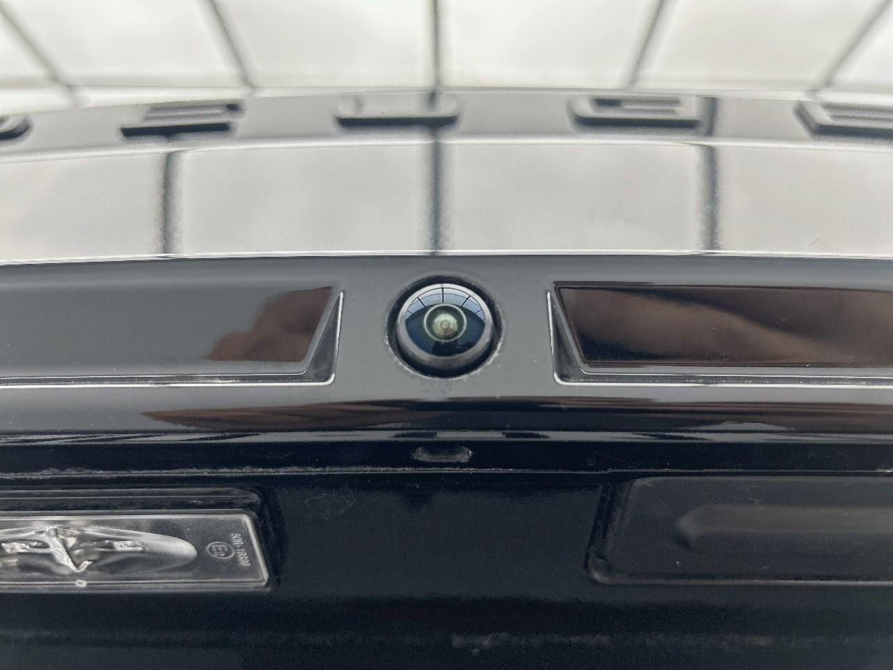 Peugeot 2008 130 s&s eat8 allure — photo 26