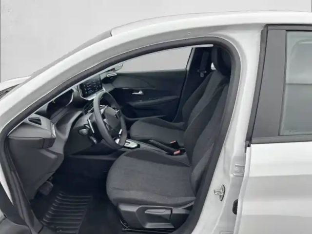 Peugeot 208 hybrid 100 e-dcs6 — photo 11