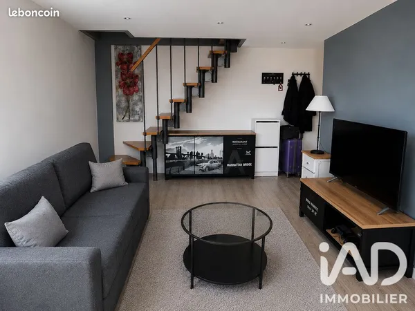Loft/atelier/surface 1 pièce 38 m²