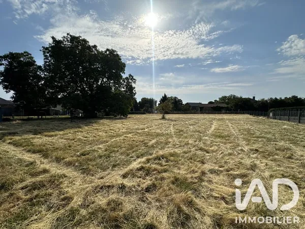 Terrain 1680 m²