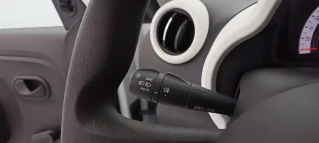 Renault Twingo electric iii achat intégral life — photo 12
