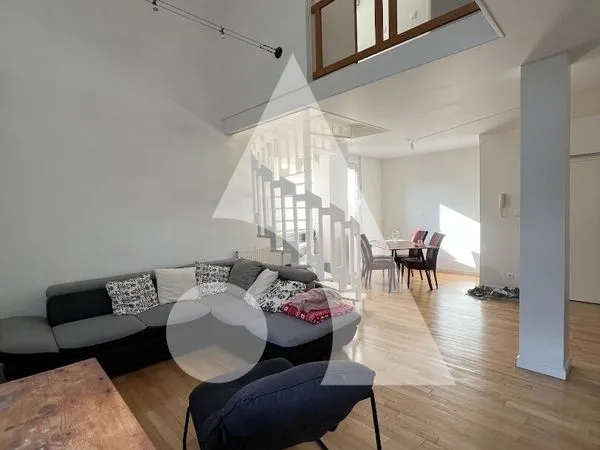 Triplex 5 pièces 113 m²