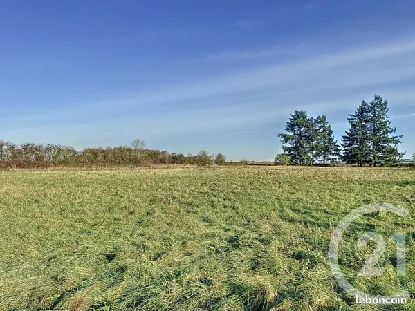 Terrain 13 725 m² Mainneville