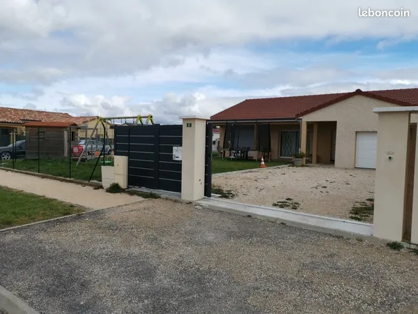 Maison RT2012 APMR Plain Pied T6 4 chambres + Garage