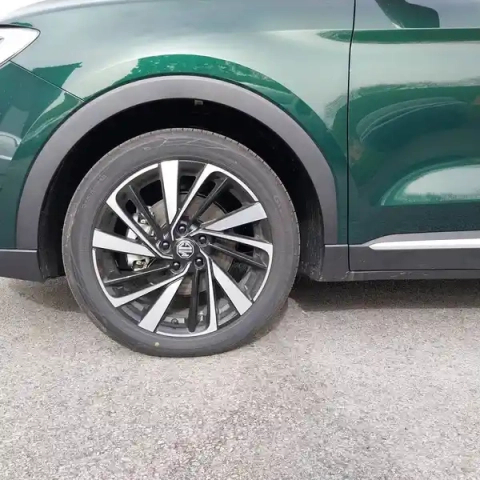 Mg Zs 1.5 l hybrid+ 197 ch — photo 57
