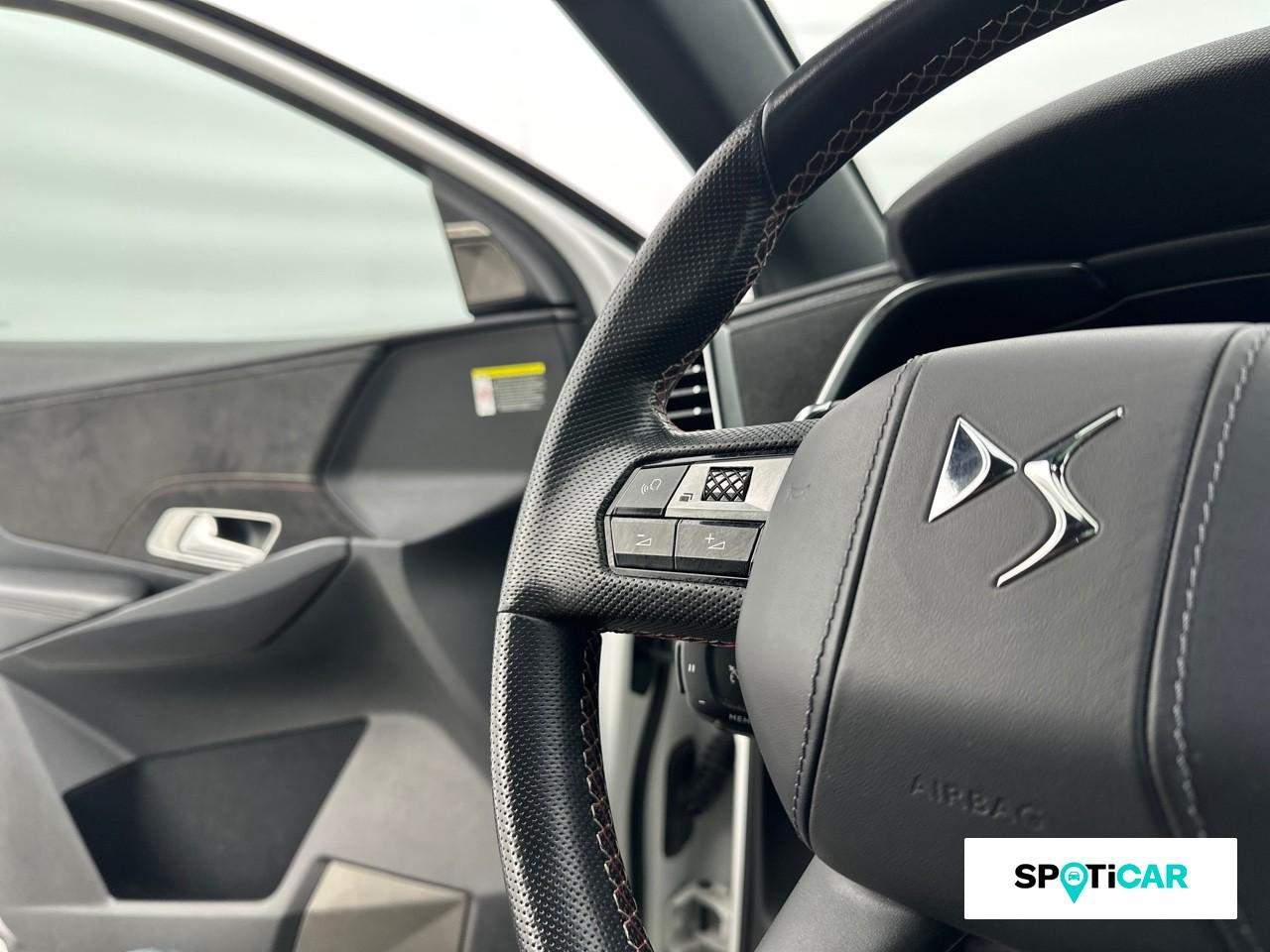 Ds Ds 7 crossback e-tense 4x4 300ch performance line + — photo 19