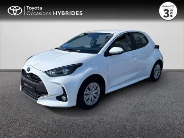 Toyota Yaris 116h dynamic business 5p + programme beyond zero academy my22